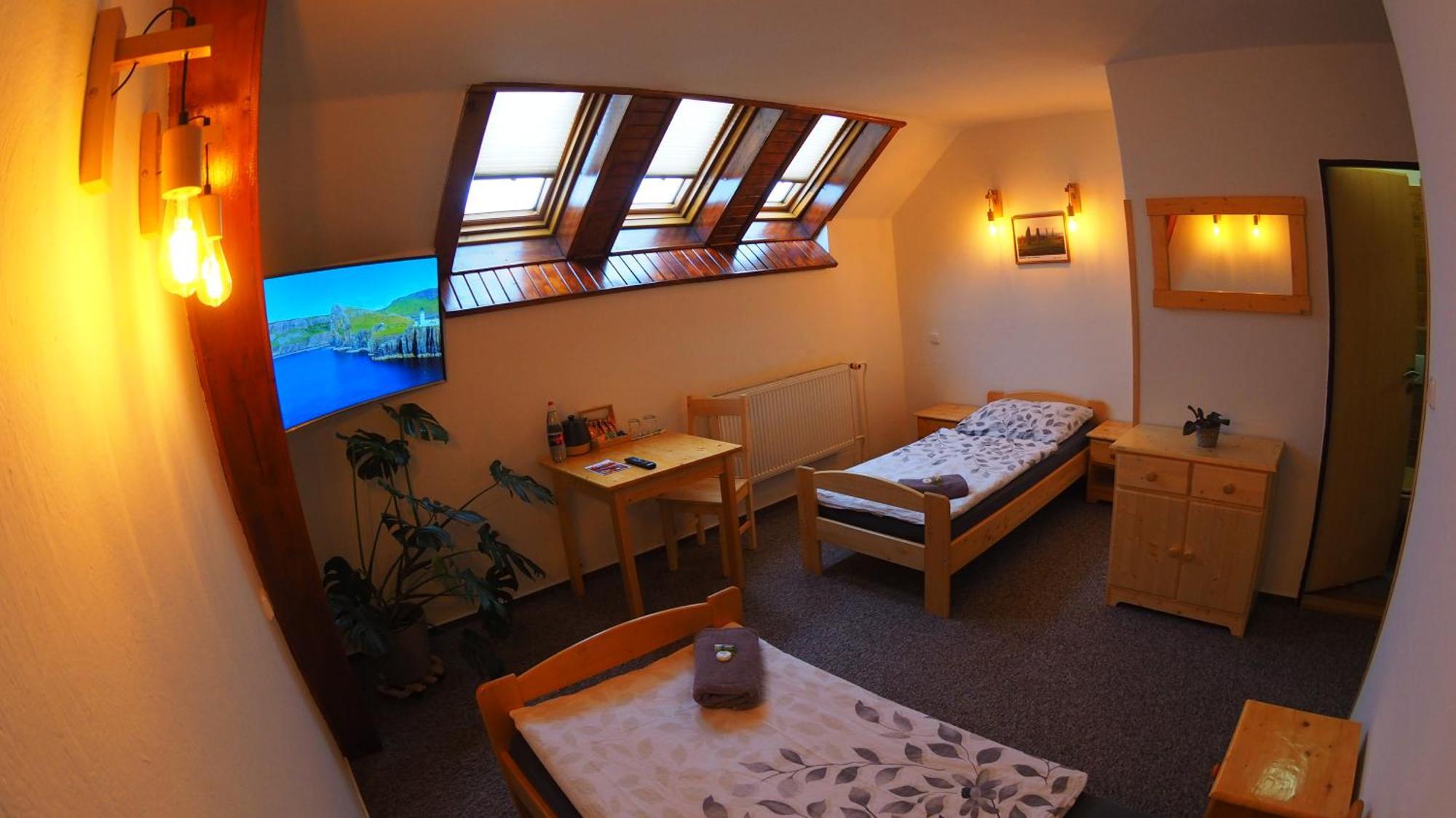 Hotel Britannia Vsetin Luaran gambar