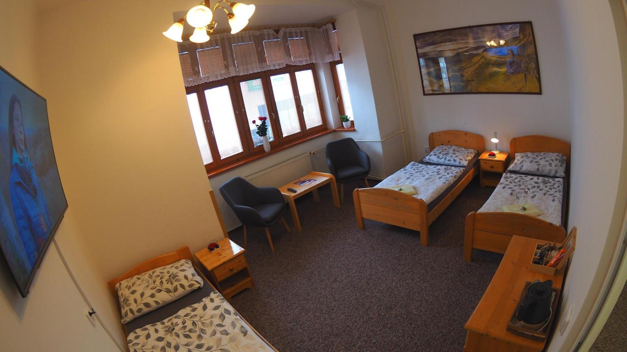 Hotel Britannia Vsetin Luaran gambar