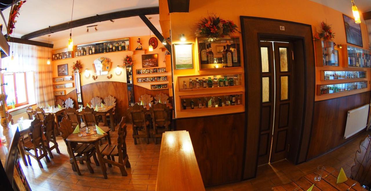 Hotel Britannia Vsetin Luaran gambar